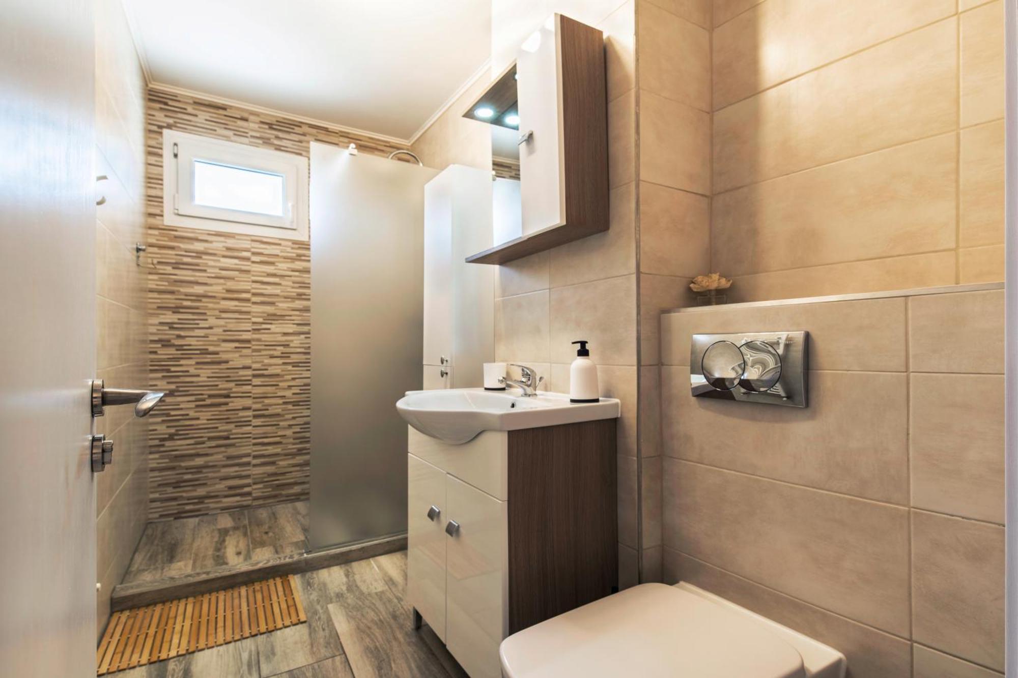 Springhome - Cozy Apartment With Balcony & Parking Braşov Extérieur photo